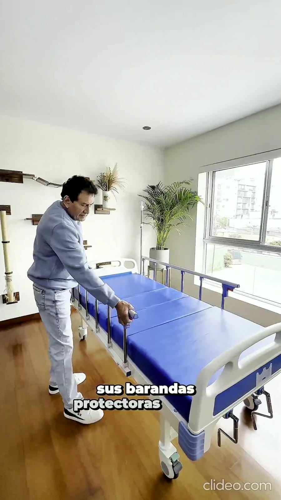Cama Clínica de 2 Manivelas — Barandas protectoras