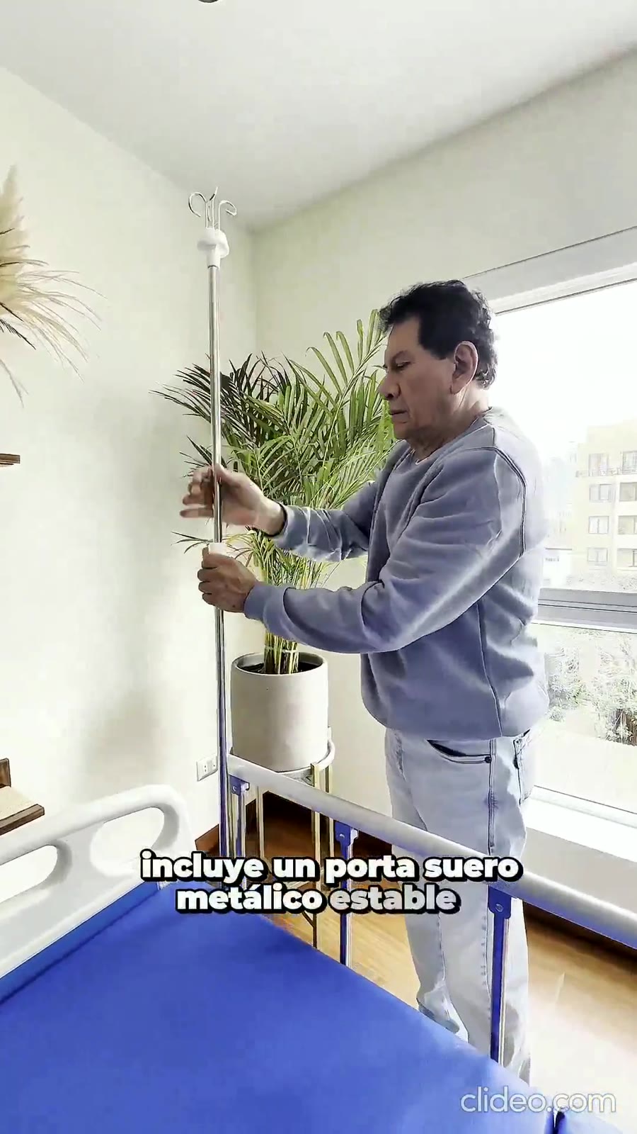 Cama Clínica de 2 Manivelas — Portasuero incluido